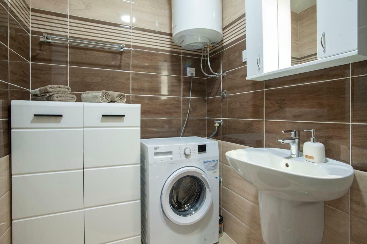 Apartman 104 ブドヴァ エクステリア 写真